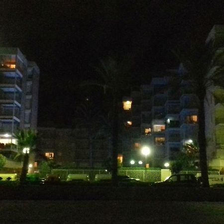 Sea Front Apart. 2 Pools / 1ª Linea. 2 Piscinas Apartment Segur de Calafell Exterior photo