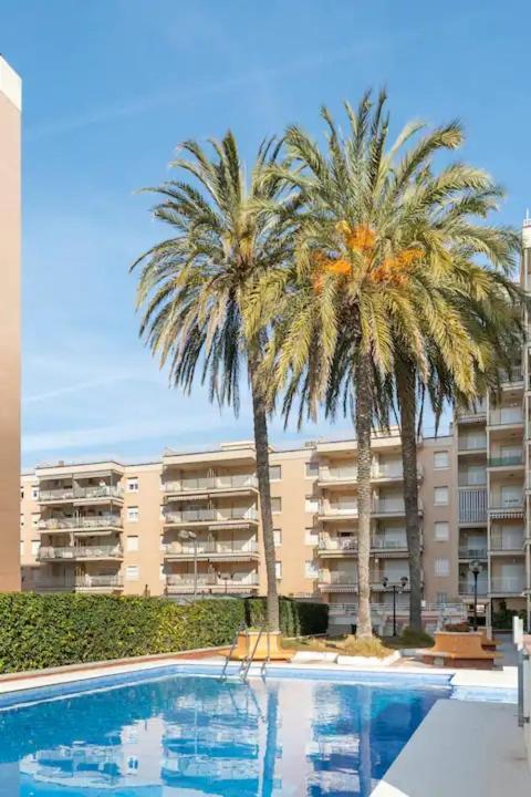 Sea Front Apart. 2 Pools / 1ª Linea. 2 Piscinas Apartment Segur de Calafell Exterior photo